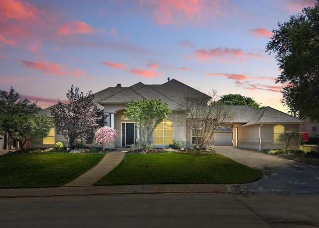 Property at 438 Remington Pt E, Highland Village, TX 75077, 4 beds, 3 baths