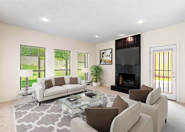 Property at 7123 Santa Fe Ave, Dallas, TX 75223, 3 beds, 2.5 baths