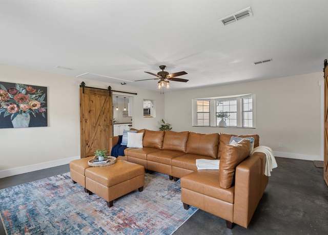 Property at 1418 Lakeshore Blvd, Oak Point, TX 75068, 3 beds, 3 baths