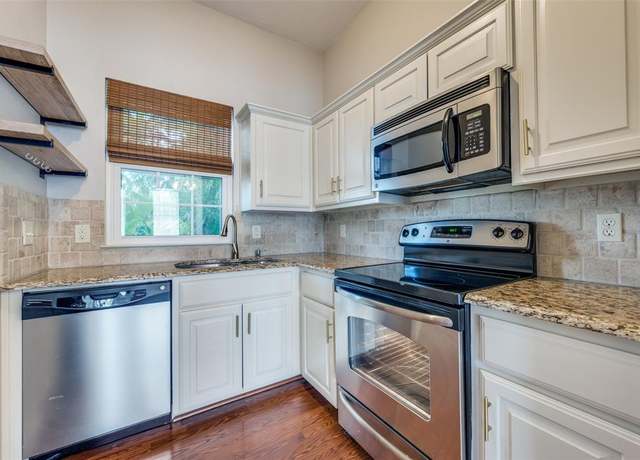 Property at 1818 N Fitzhugh Ave #7, Dallas, TX 75204, 1 bed, 1 bath