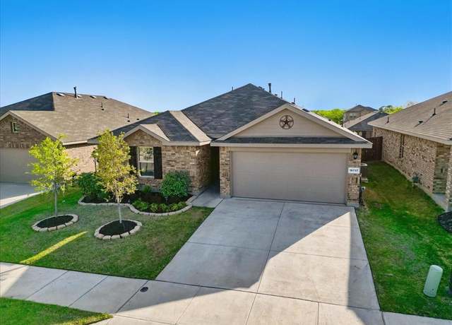 Property at 16717 Milwaukee St, Justin, TX 76247, 3 beds, 2 baths