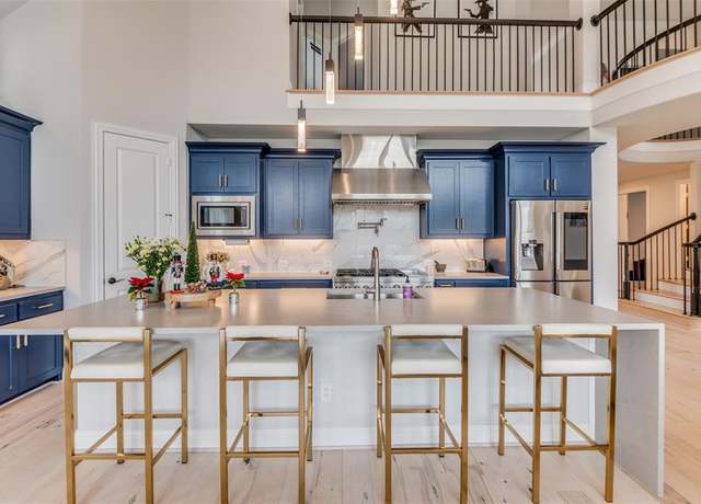 Property at 4821 Meadow Creek Dr, Mckinney, TX 75070, 5 beds, 4 baths