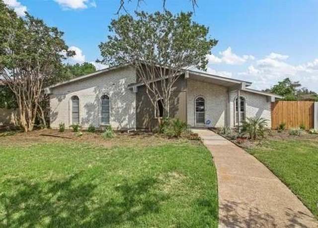 Property at 3130 Barton Rd, Carrollton, TX 75007, 3 beds, 2 baths