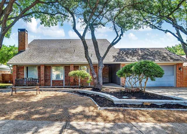 Property at 4704 Palos Verdes Dr, Mesquite, TX 75150, 3 beds, 2.5 baths