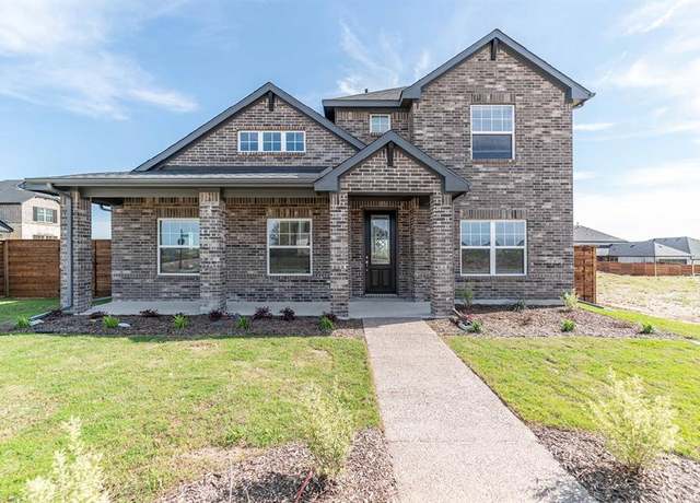 Property at 1800 Acorn Creek Cir, Mesquite, TX 75181, 4 beds, 2.5 baths