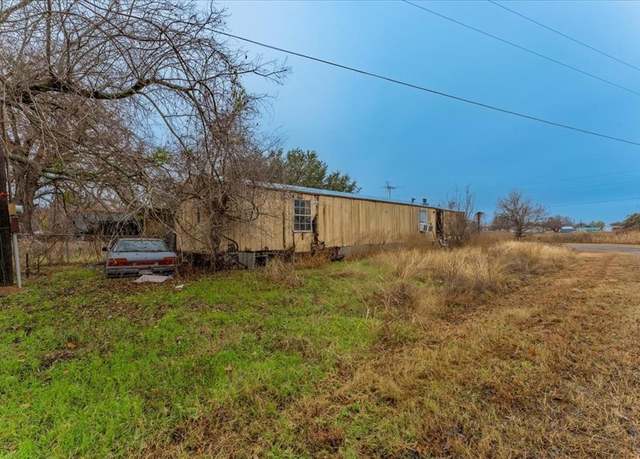 Property at 7021 Cimmaron Trl, Weatherford, TX 76087
