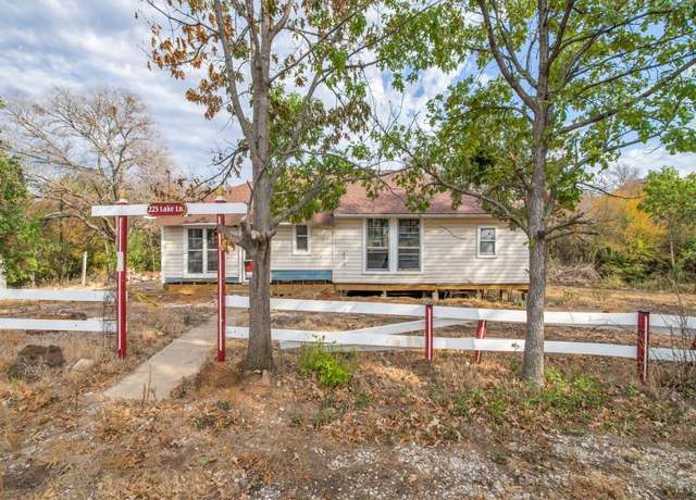 Property at 225 Lake Dr, Hickory Creek, TX 75065, 3 beds, 2 baths