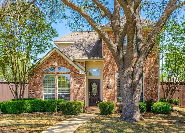 Property at 305 Moss Hill Rd, Irving, TX 75063, 3 beds, 2.5 baths
