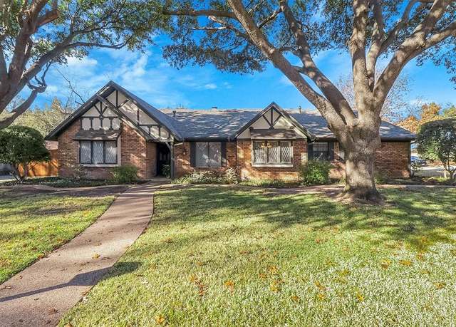 Property at 4613 Shady Lake Dr, North Richland Hills, TX 76180, 4 beds, 3 baths