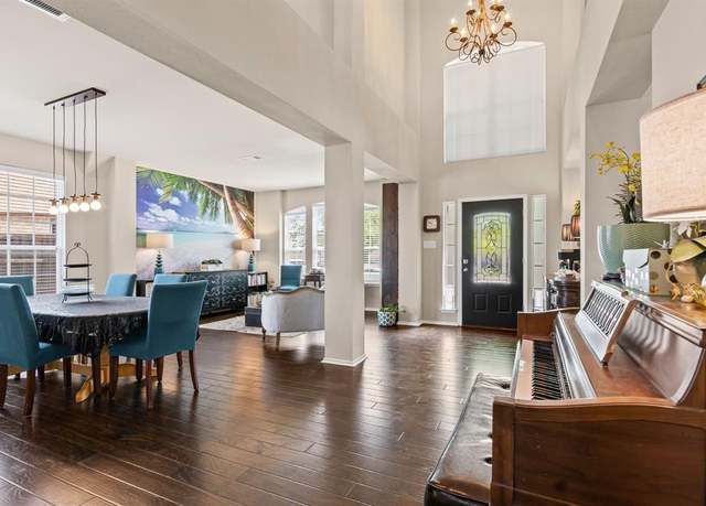 Property at 2706 Shilo Ct, Mansfield, TX 76063, 4 beds, 2.5 baths