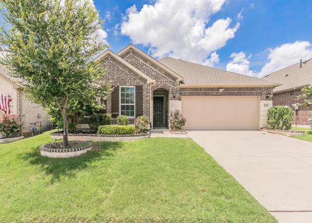 Property at 2821 Gillingham Ln, Mckinney, TX 75071, 4 beds, 2 baths