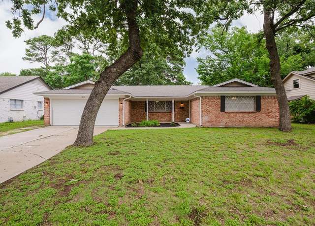 Property at 3605 Falcon Dr, Forest Hill, TX 76119, 3 beds, 2 baths