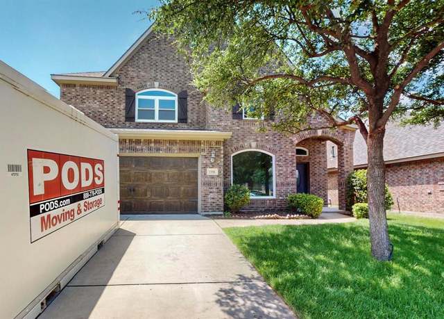 Property at 1116 Albany Dr, Fort Worth, TX 76131, 4 beds, 3.5 baths