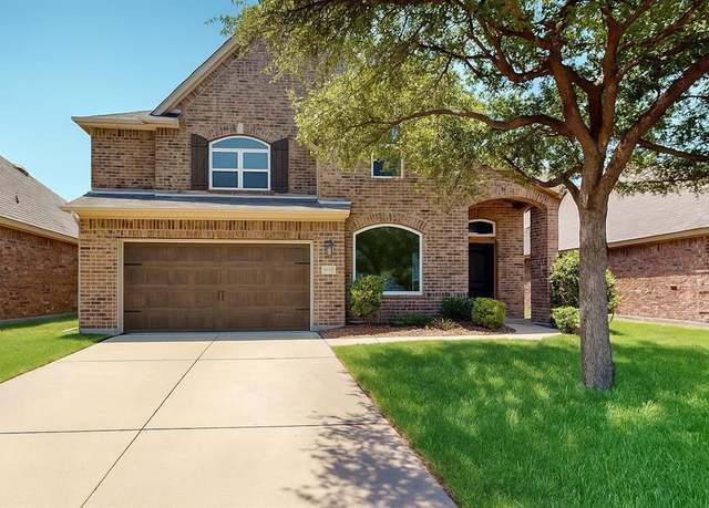 Property at 1116 Albany Dr, Fort Worth, TX 76131, 4 beds, 3.5 baths