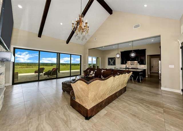 Property at 625 Dickens Dr, Aledo, TX 76008, 4 beds, 4.5 baths