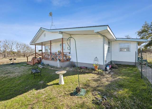Property at 262 W Yucca Vw, Weatherford, TX 76085, 3 beds, 1 bath