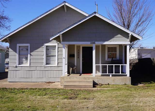 Property at 1208 Kemp Blvd, Wichita Falls, TX 76309, 4 beds, 1 bath