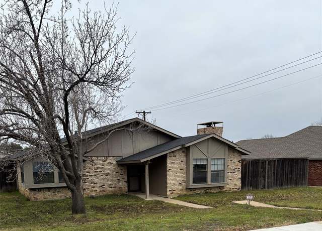 Property at 1031 E Peters Colony Rd, Carrollton, TX 75007, 4 beds, 2 baths