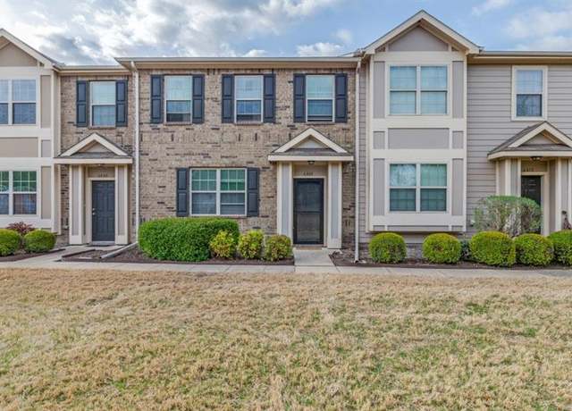 Property at 6808 Carrington Ln, Fort Worth, TX 76137, 3 beds, 2.5 baths