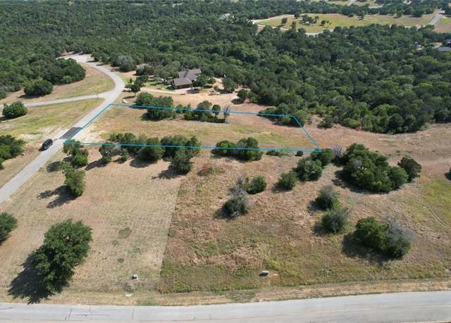 Property at 8104 Lanark Ct, Cleburne, TX 76033