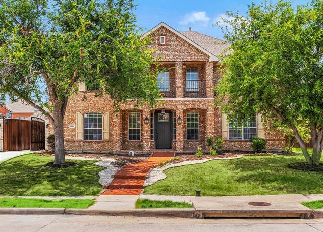 Property at 1441 Dimmit Dr, Carrollton, TX 75010, 3 beds, 2.5 baths
