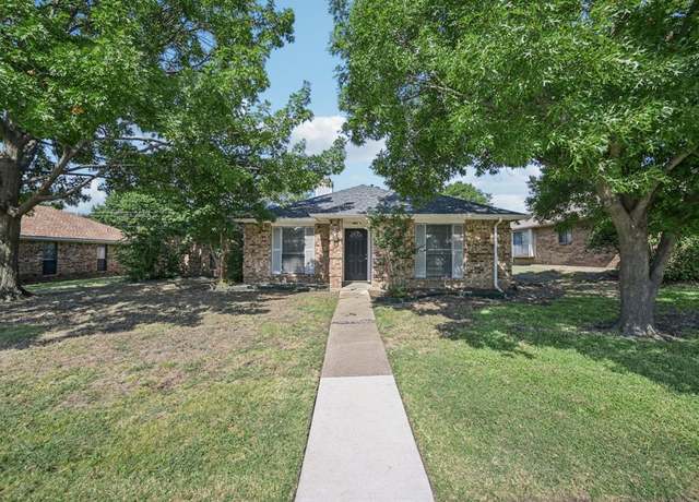 Property at 3905 Furneaux Ln, Carrollton, TX 75007, 3 beds, 2 baths