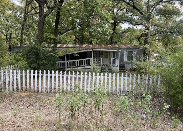 Property at 14169 Quanah Parker Trl, Log Cabin, TX 75148, 2 beds, 1 bath