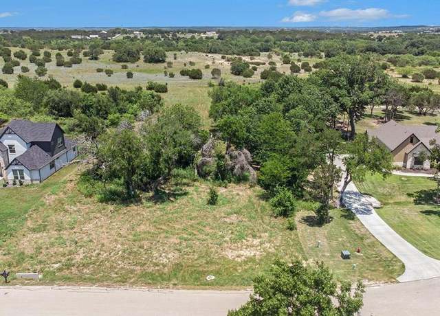Property at 7152 Heathington Ct, Granbury, TX 76049