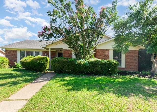 Property at 828 Whitehall Dr, Plano, TX 75023, 3 beds, 2 baths
