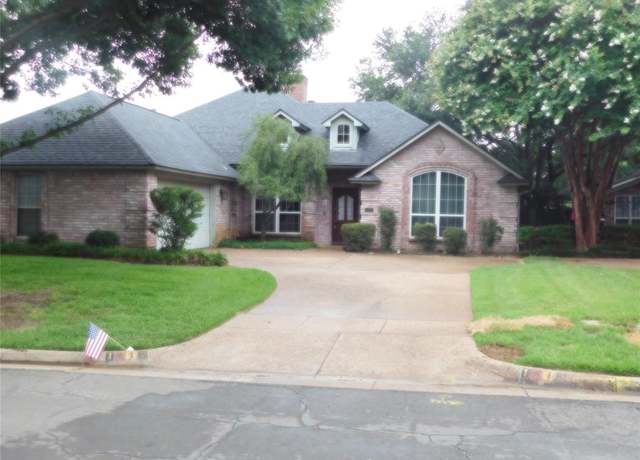 Property at 1412 Oriental Ave, Arlington, TX 76011, 3 beds, 2 baths