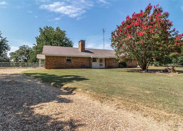 Property at 2102 County Road 2610, Bonham, TX 75418, 3 beds, 2 baths