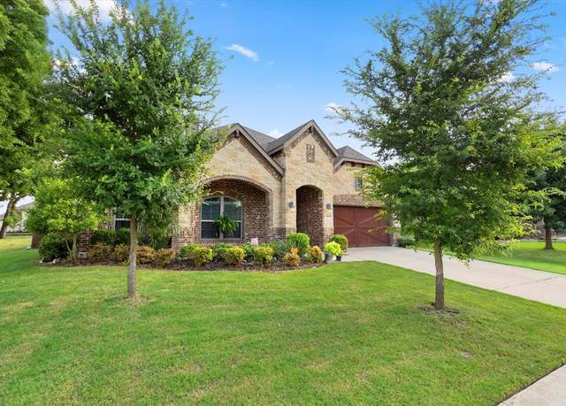 Property at 4014 Pecan Grove Dr, Midlothian, TX 76065, 4 beds, 3.5 baths