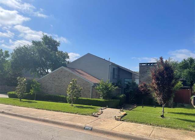 Property at 9530 Viewside Dr, Dallas, TX 75231, 4 beds, 3 baths