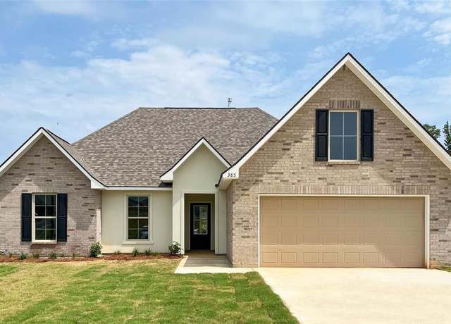 Property at 385 Hummingbird Ln, Princeton, LA 71067, 3 beds, 2 baths