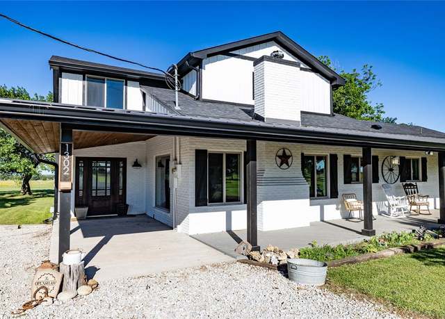 Property at 1302 Fm Rd #1885, Weatherford, TX 76088, 4 beds, 3 baths