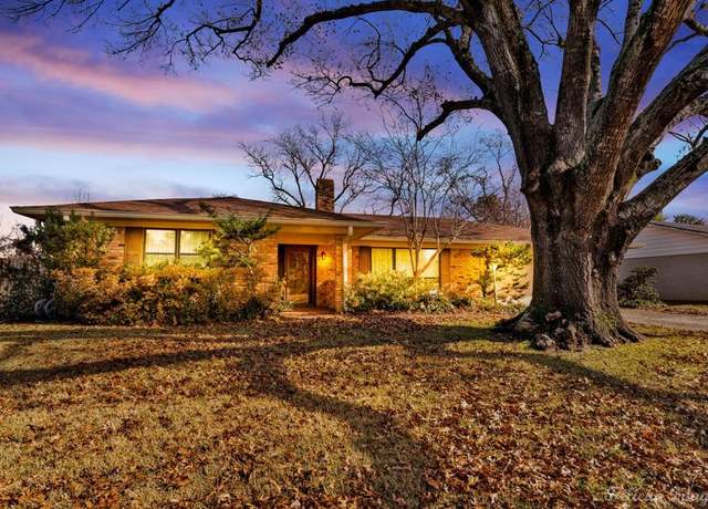 Property at 7541 University Dr, Shreveport, LA 71105, 4 beds, 2.5 baths