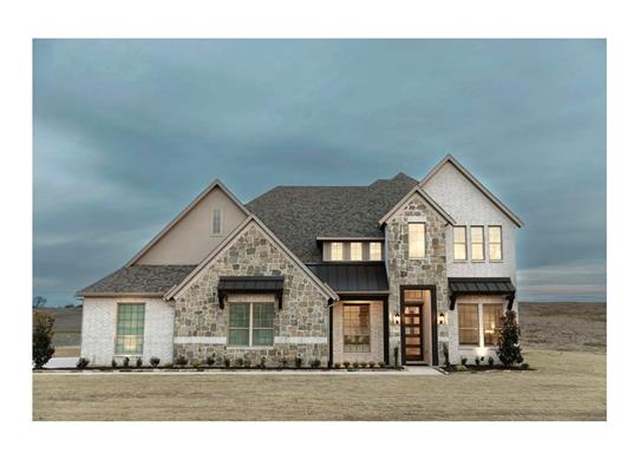 Property at 1701 Slate Ct, Van Alstyne, TX 75495, 5 beds, 4.5 baths