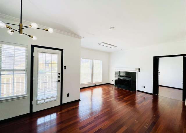Property at 1700 Amelia Ct #126, Plano, TX 75075, 2 beds, 1.5 baths