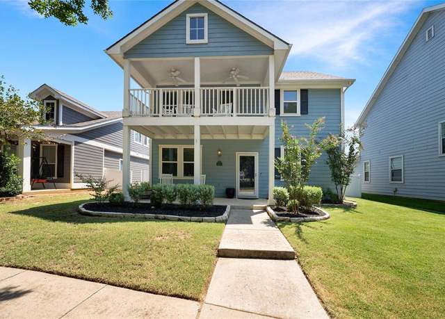 Property at 1808 Davisville Dr, Providence Village, TX 76227, 3 beds, 2.5 baths