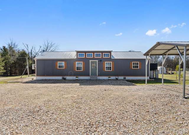 Property at 1390 County Road 2850, Honey Grove, TX 75446, 2 beds, 1.5 baths