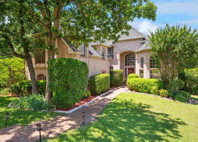 Property at 2305 Creekedge Ct, Corinth, TX 76210, 4 beds, 4 baths