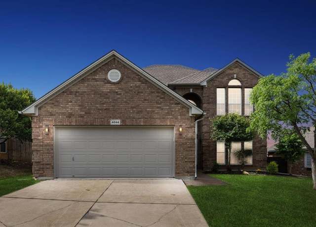 Property at 4844 Jodi Dr, Fort Worth, TX 76244, 4 beds, 2.5 baths