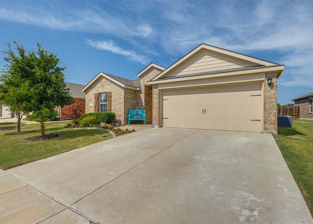 Property at 1011 Riverstone Trl, Princeton, TX 75407, 4 beds, 2 baths