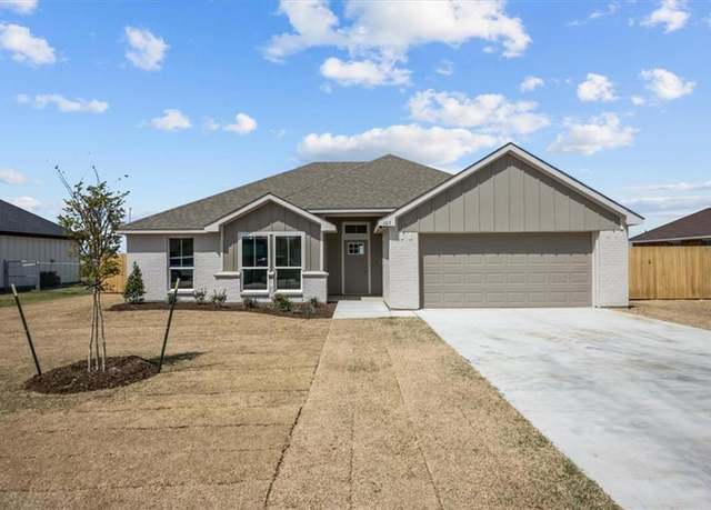 Property at 107 Joyce St, Whitney, TX 76692, 4 beds, 2 baths