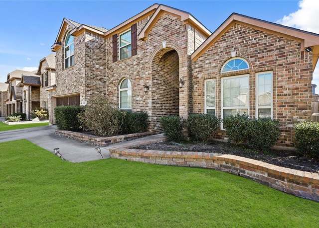 Property at 1010 Grover Ct, Cedar Hill, TX 75104, 4 beds, 2.5 baths