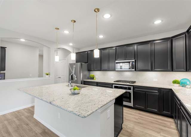 Property at 3117 Moldboard Dr, Mckinney, TX 75071, 4 beds, 3.5 baths