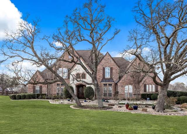 Property at 8369 Steeplechase Cir, Argyle, TX 76226, 4 beds, 4 baths