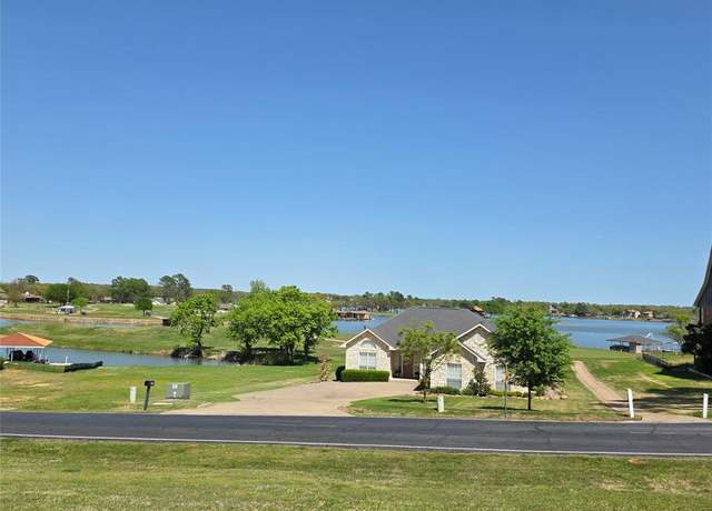 Property at 418 Kiowa Dr W, Lake Kiowa, TX 76240