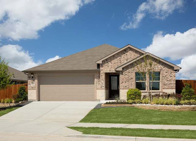 Property at 220 Sugarlands Dr, Greenville, TX 75402, 3 beds, 2.5 baths
