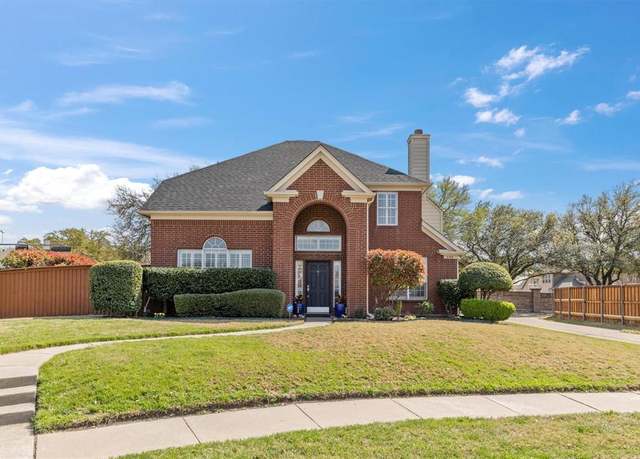 Property at 4700 Bear Run Dr, Plano, TX 75093, 3 beds, 2.5 baths